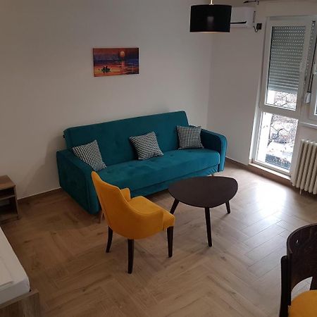 Apartman Simic 2 Valjevo Ngoại thất bức ảnh