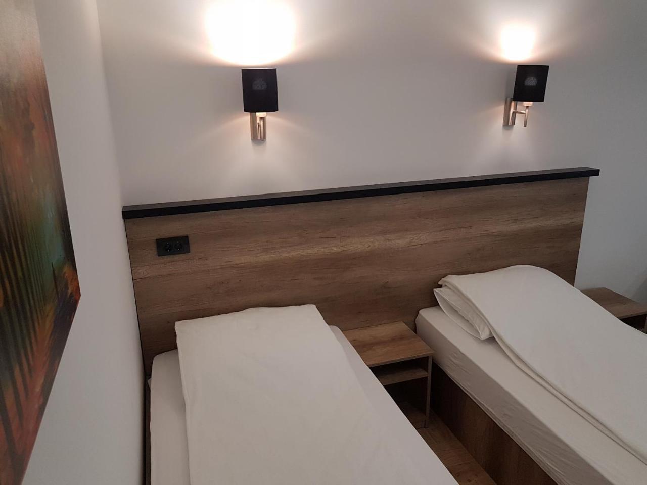 Apartman Simic 2 Valjevo Ngoại thất bức ảnh
